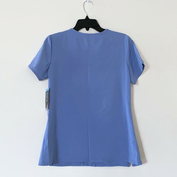 V neck scrub top with pockets - Picture 2 of 6